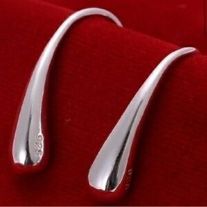 925 Silver Water Drop Earrings